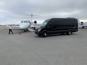 Private AviationLuxurious and professional, our LA Private Aviation Limousine Service guarantees punctual and seamless travel for your business needs, from jet to destination.